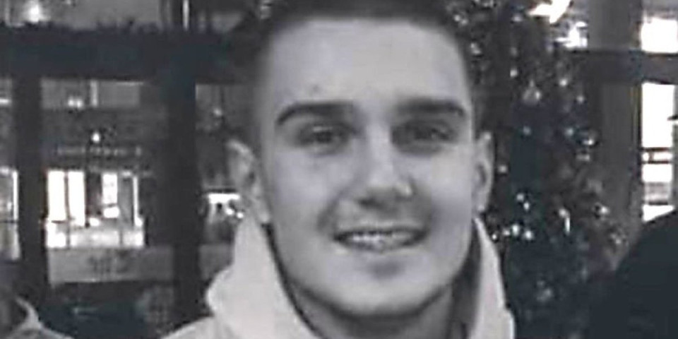 Duška (19) nasmrt pretukla grupa mladića u Batajnici: Napisali da se na Božić sve prašta, pa mu oduzeli život