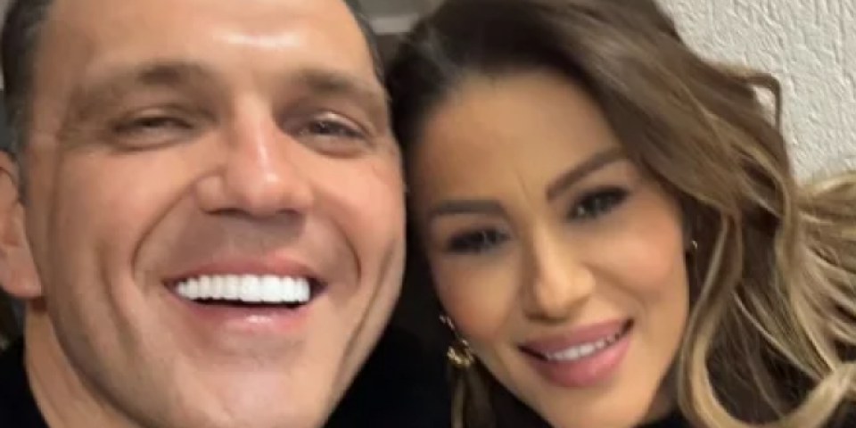 "Predstavljao se kao sin ubijenog novinara Ćuruvije": Raskrinkan dečko Mine Kostić, pre nje verio zadrugarku