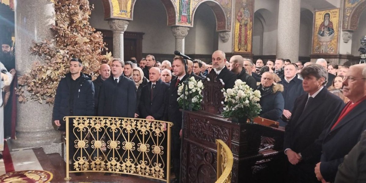 Njegova svetost patrijarh srpski Porfirije stigao je u Hram Hrista Spasitelja