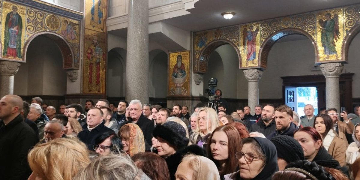 Njegova svetost patrijarh srpski Porfirije stigao je u Hram Hrista Spasitelja