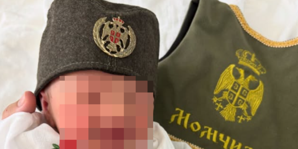 Srpska influenserka rodila peto dete: Sinu stavila šajkaču, s bivšim prošla golgotu