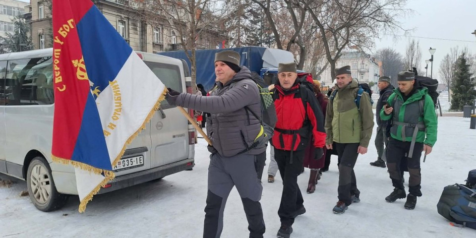 U čast slavnih predaka! Nišlije krenule preko Albanije na marš dug 200 kilometara