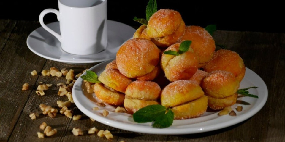 Breskvice po starinskom receptu: Zbog 1 sastojka su drugačije od svih koje ste dosad probali