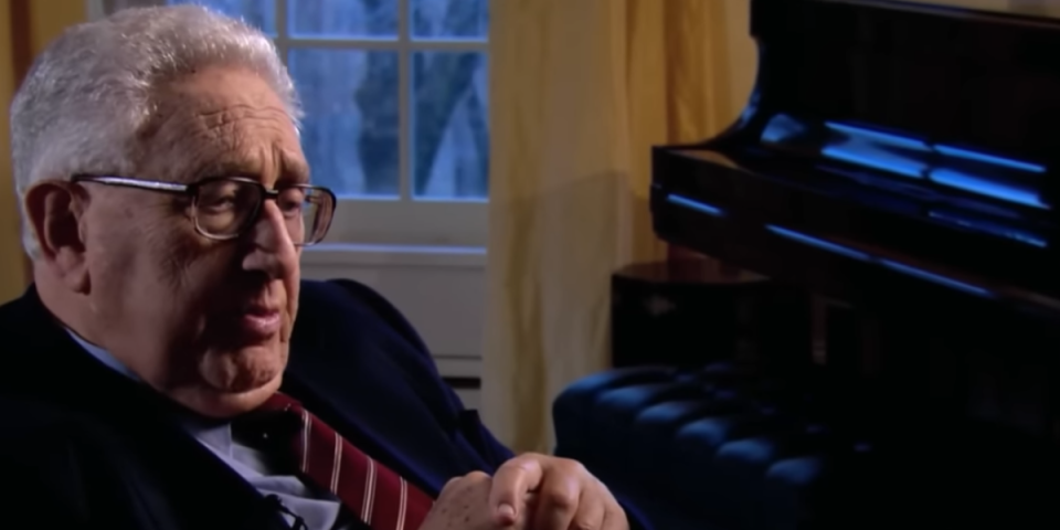 (VIDEO) Ovako je govorio Kisindžer: Ovaj snimak pustite svima koji trube o "genocidnoj tvorevini"