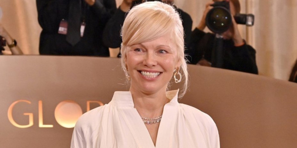 Pamela raspametila lepotom: Lice glumice privuklo pažnju, niko nije skidao pogled (FOTO)