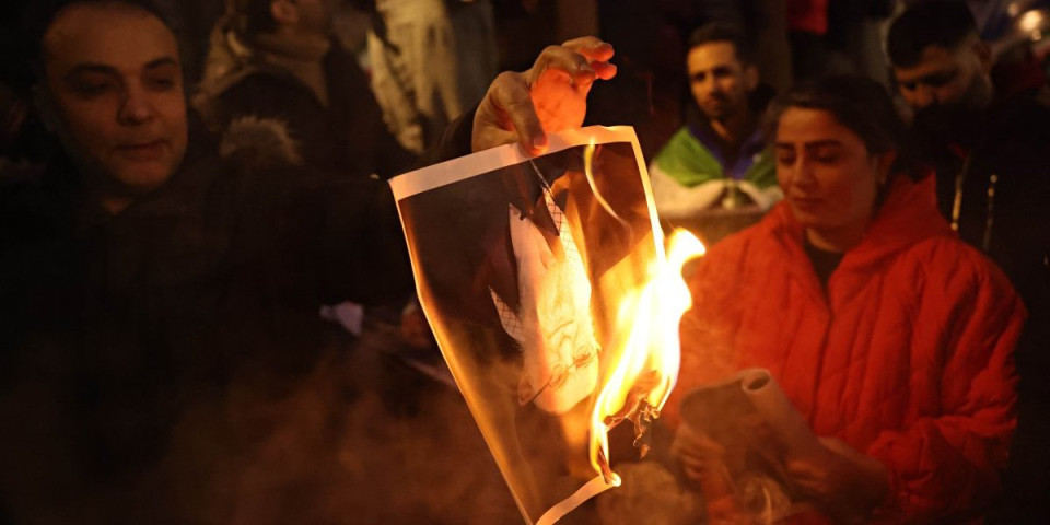 Prelomni dani pred Iranom: Šest scenarija koji mogu da sruše Hamneija