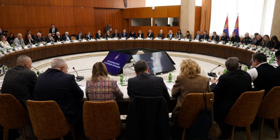 Održana hitna sednica za vanredne situacije: Sledi još jedan talas, a onda obrt u martu