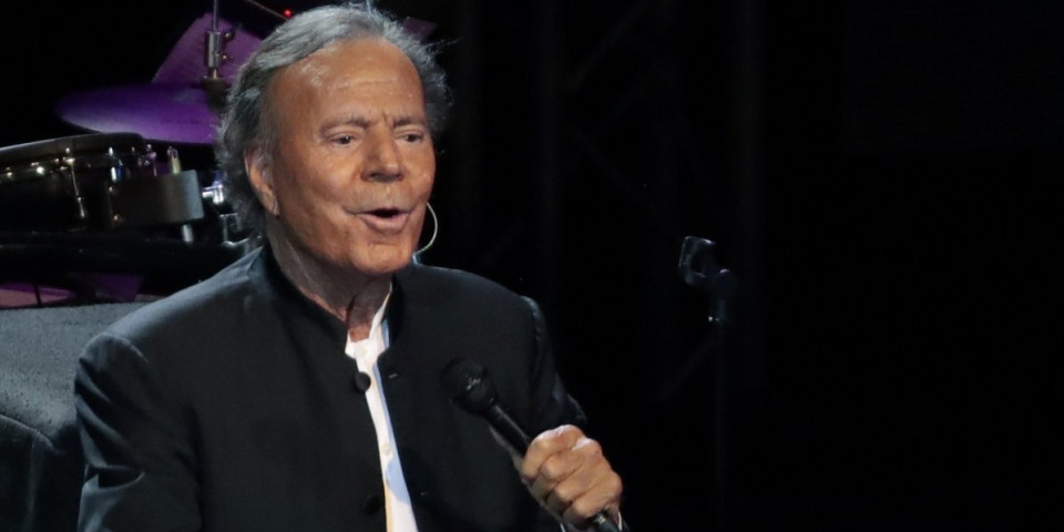 Hulio Iglesijas optužen za zlostavljanje dve žene: Jedna je imala samo 22 godine...