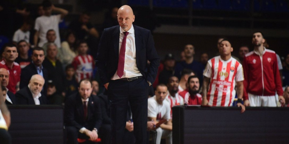 Napeto u Zvezdinoj svlačionici - Da li su ovo razlozi za očajnu igru crveno-belih?