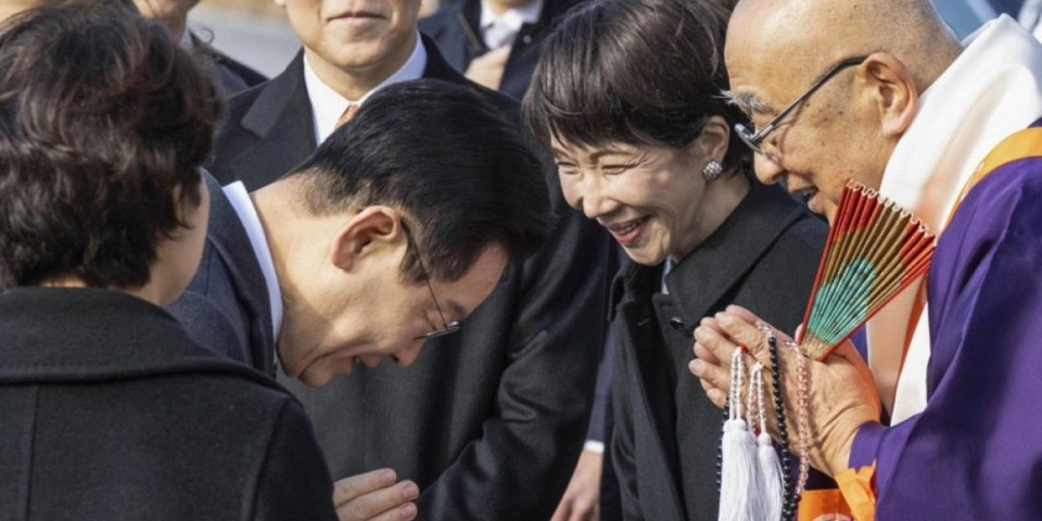 Vučić čestitao ubedljivu pobedu premijerki Japana: Ova istorijska podrška je odraz snažnog poverenja