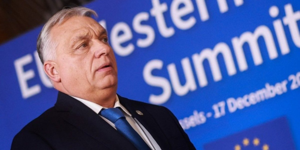 Uhvaćen! Evo gde letuje Viktor Orban - a tek da vidite ko mu pravi društvo (FOTO)