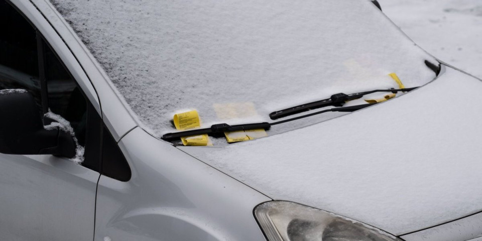 Ovo još niste čuli... Bizarna kazna na ledenoj hladnoći uznemirila grad u kojem živi najviše Srba