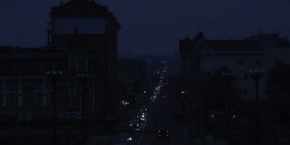 Putin ugasio svetlo u Harkovu! Vandredno stanje u Ukrajini: Pogođena ključna energetska postrojenja - Zima sve gora, grejanja nema (FOTO)