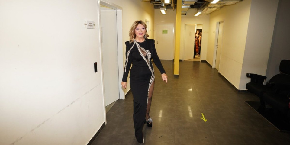 "Jedina sam koja je mužu ostavila stan": Pevačica napustila sve i sa ćerkom došla u Beograd