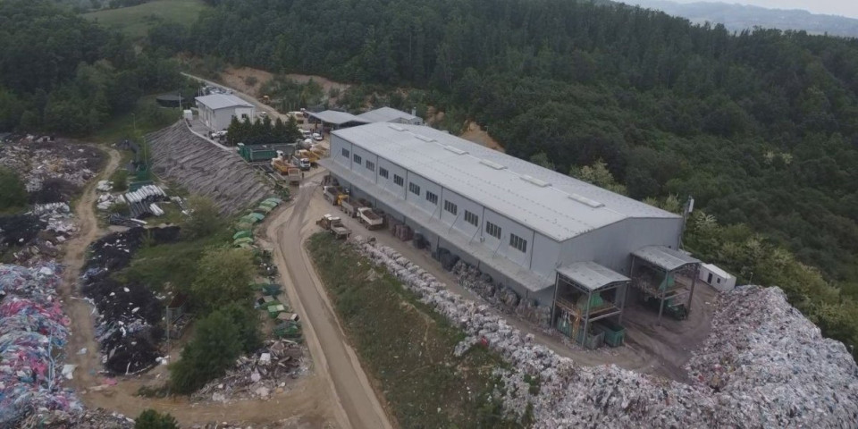 Pod kontrolom akcident na Turskom potoku! Ekipe celu noć radile na saniranju kvara