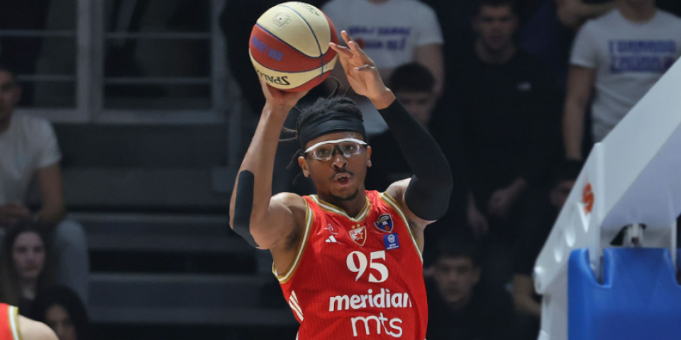 Kakav peh za Zvezdu: Moneke u bolovima napustio parket