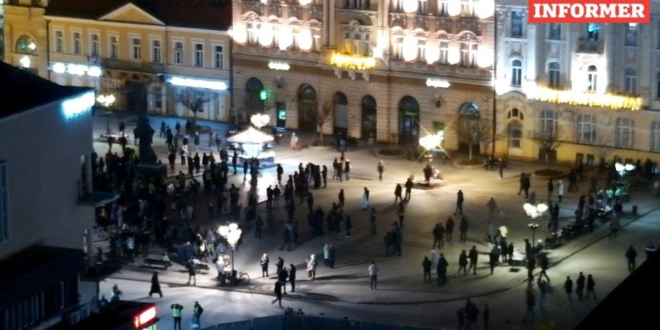 N1 priznao da su se blokaderi raspali: Zgubidani iz ostalih gradova bojkotovali skup u Novom Sadu (VIDEO)