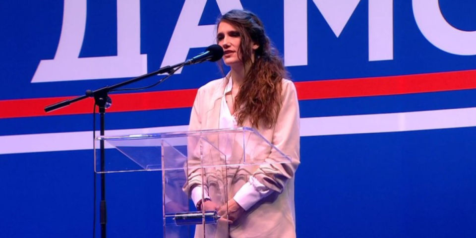 Srbija među prvima obezbedila revolucionaran lek! Hrabre majke podelile zahvalnost: "Vučić nam je velika podrška"