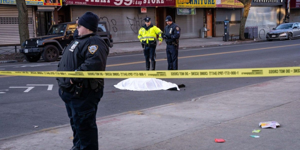 Glumica pala pod točkove i stradala: "Pretrpela je teške povrede glave i tela"