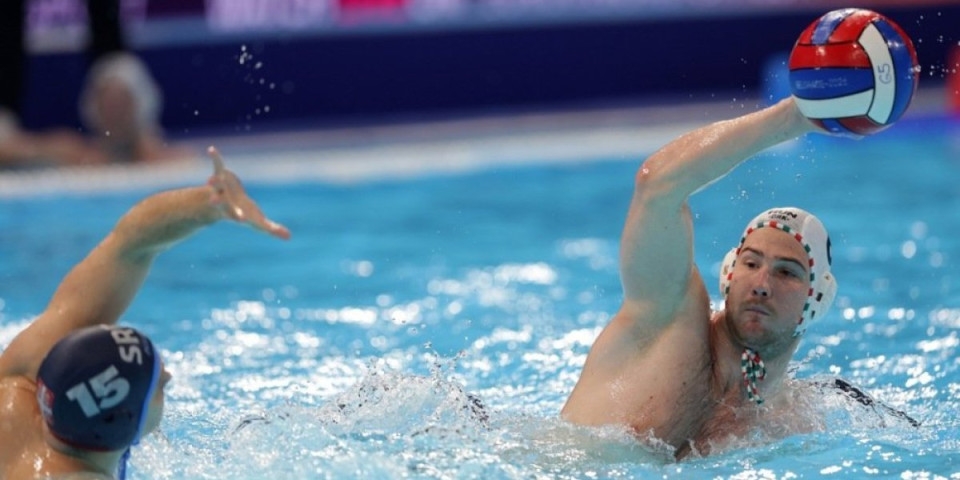 Mađari nikako ne podnose poraz: Srbiju gurale sudije, ovo je cirkus