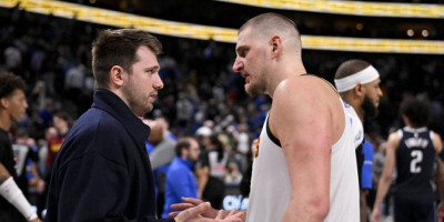 Dončić skinuo kapu Jokiću! Luka otkrio šta Srbin radi bolje od svih u NBA ligi: "To niko ne vidi pre njega!"