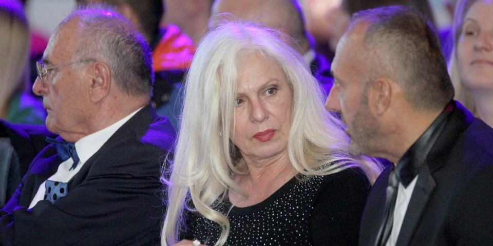 Jedva je imala da preživi: Penzija čuvene pevačice bila premala, a onda joj se sreća osmehnula