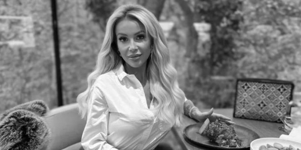 Poginula bivša žena poznatog MMA borca: Slupala se u luksuznom „Majbahu“, jeziva nasreća na autoputu