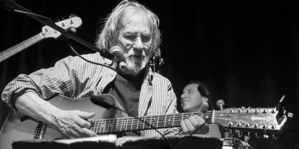 Tragedija: Poznati muzičar i njegova žena izgoreli u požaru