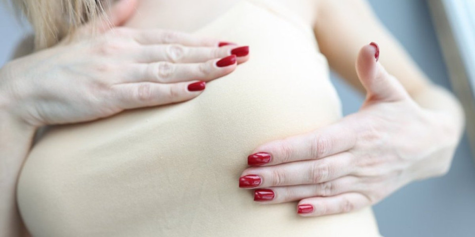 Bole vas i svbe grudi? Ovo su uzroci i kada je alarm za lekara