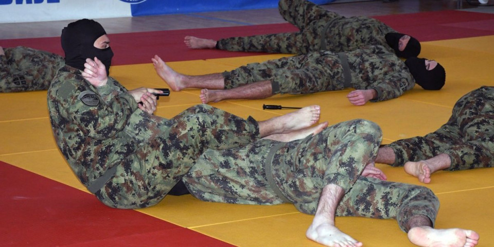 Sokolovi u brišućem letu! Specijalci odmerili snage na turniru borilačkih veština