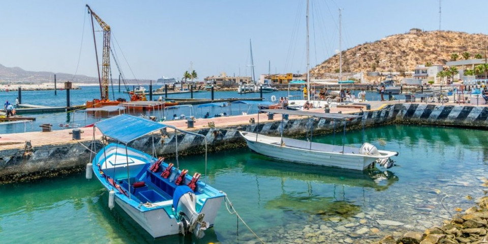 Grčko ostrvo plaća ljudima da se dosele: Kuća i mesečni džeparac za život na moru (FOTO/VIDEO)