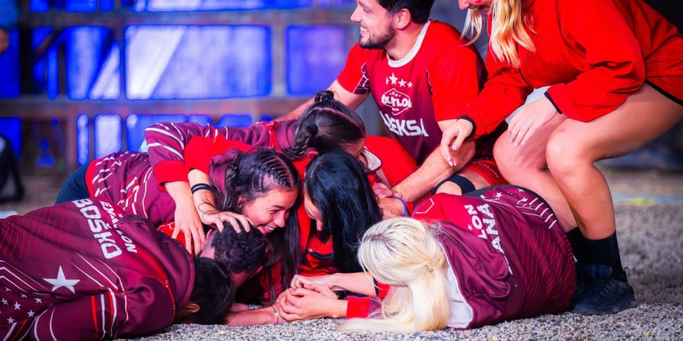 Totalni raspad Crvenih: Učesnica Exatlona udarila na saigrače (VIDEO)