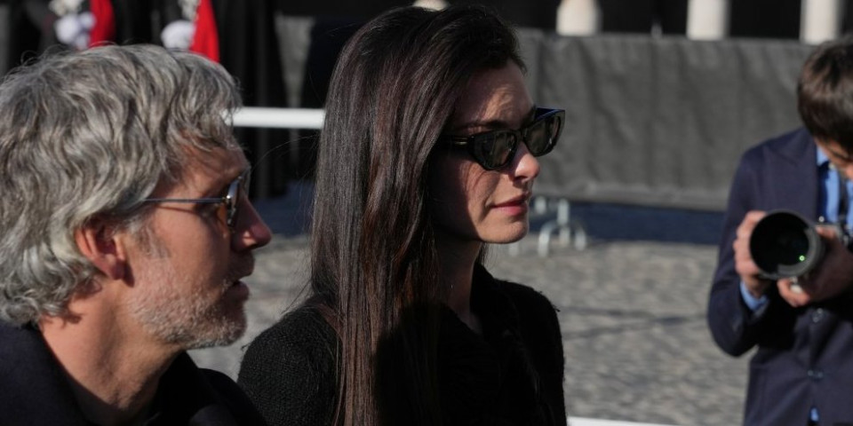 En Hatavej slomljena od tuge: "Đavo nosi pradu" spojio je sa Valentinom Garavanijem (FOTO)