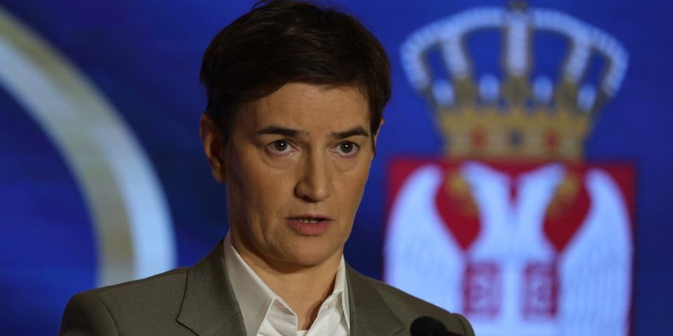 Brnabićeva razvalila rektora Đokića: Hoće u politiku, a Univerzitet pretvorio u blokaderski štab (FOTO)