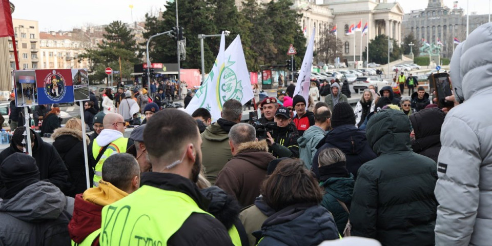 Taman kad pomislimo da smo sve videli od blokadera: Strava i užas - ova fotografija sve govori
