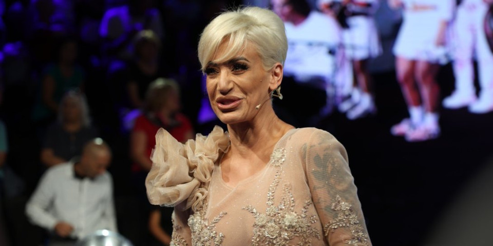 Slikala vagu i šokirala: Dušica Jakovljević otkrila koliko je teška (FOTO)