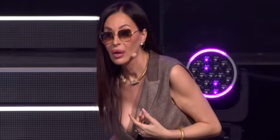 "Neću, bre, da slušam nebuloze": Ceca besni po studiju zbog Ane Bekute,, šokirala sve