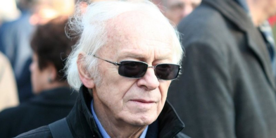 Nikola Simić sa bujnom kosom: Ove fotke su sve iznenadile (FOTO)