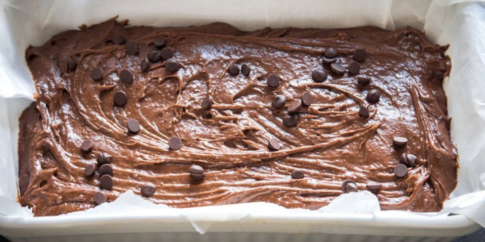 2 preukusna kolača za iznenadne goste: Spremaju se brzo, skoro kao kafa