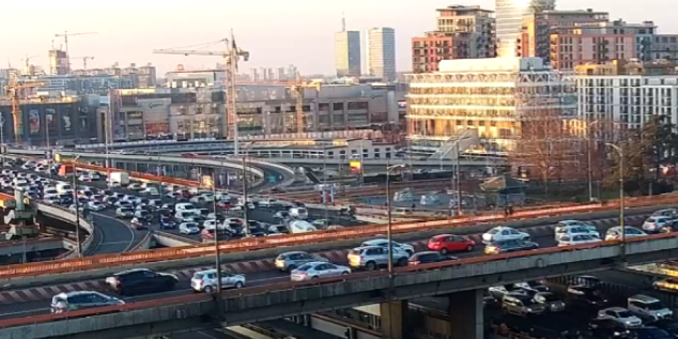 U Beogradu totalni kolaps! Ove tačke grada su najkritičnije (FOTO)