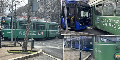 U Bulevaru Kralja Aleksandra jutros je došlo do sudara tramvaja i autobusa.
