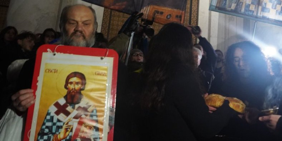 Otkrivamo ko je glavni blokader koji je udario na srpstvo i Svetog Savu: Osuđeni ubica i siledžija (FOTO)