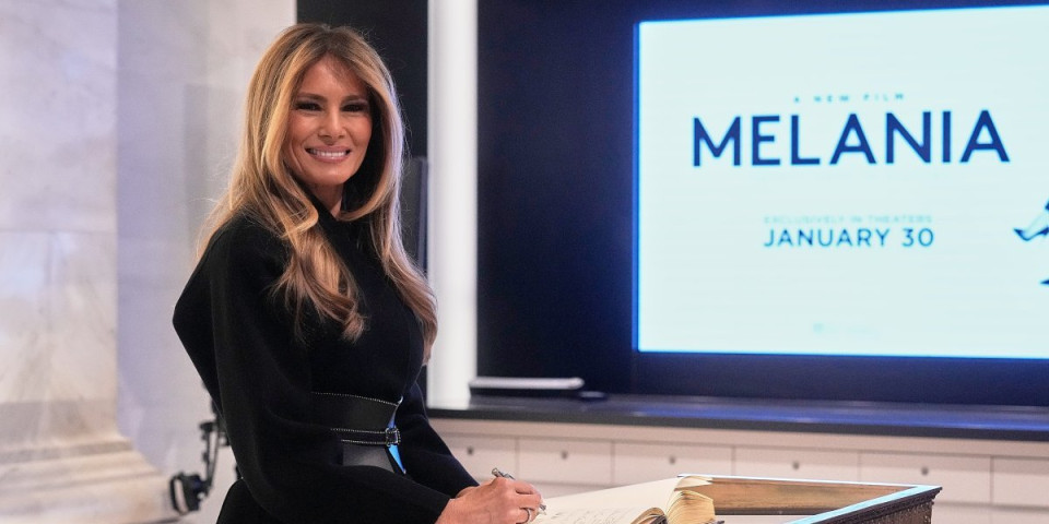Melanija Tramp nikad lepša: Prva dama u crnom od glave do pete priredila modni spektakl (FOTO)