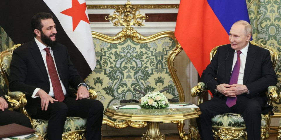 Putin kao car, ceo svet gleda i ne veruje: Pogledajte ulazak ruskog lidera o kojem bruje društvene mreže! (VIDEO)