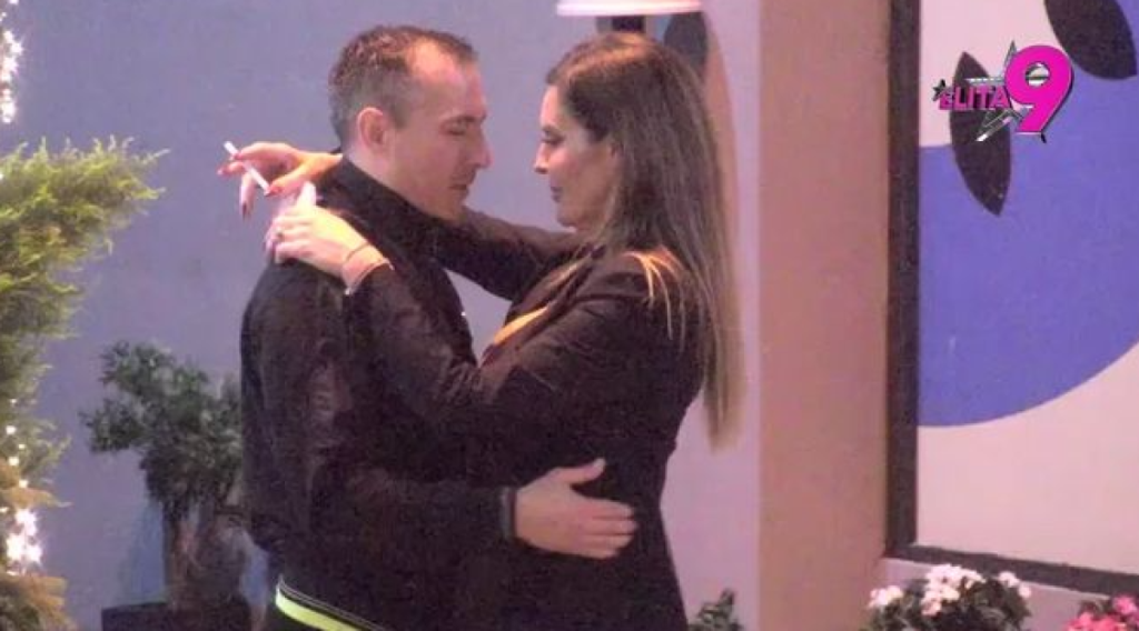 Zlata Petrović se oglasila nakon poljupca svog sina i Kačavende: "Neću biti diplomata"