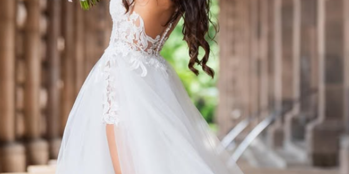 Elica Erski u venčanici