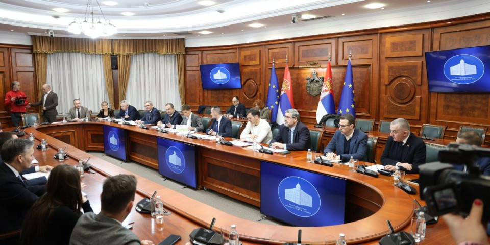 Počeo prvi sastanak Operativnog tima za pristupanje Srbije EU: Prisustvuju Brnabić, Dačić, Mali, Starović... (FOTO)