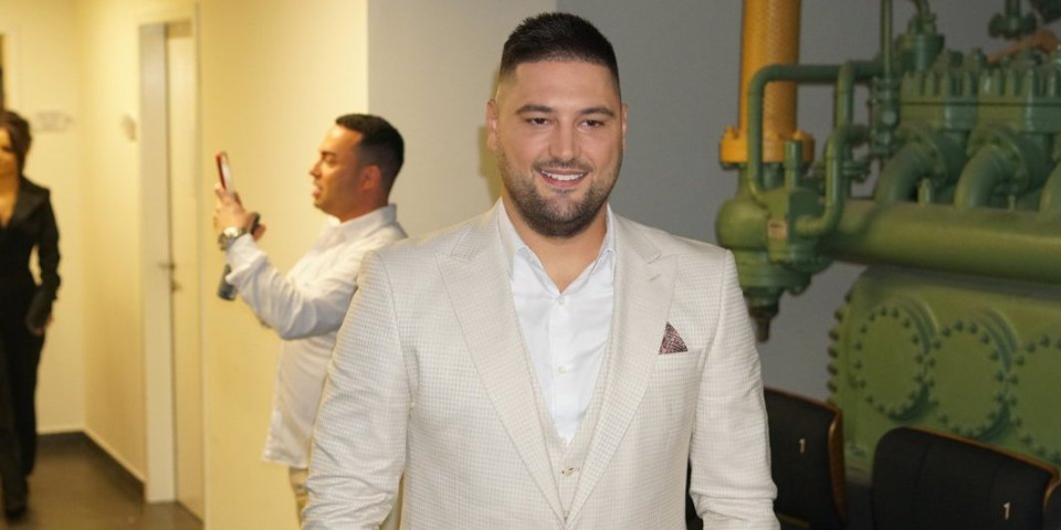 Operisan sin Ljube Perućice: Pevačeva supruga otkrila u kakvom je stanju dečak