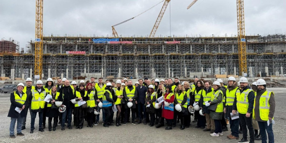 Odbornici SNS u poseti gradilištu: Ekspo kao simbol budućnosti