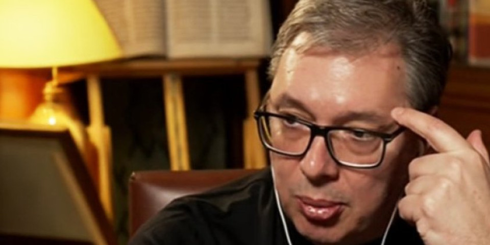 (VIDEO) Jedno veliko "W": Vučić izdominira čega god se dohvati